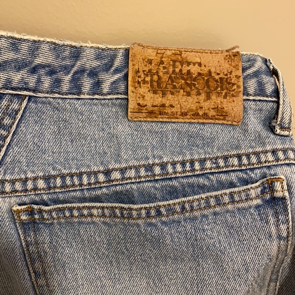 Girbaud shorts! size 11/12 - Picture 2 of 3